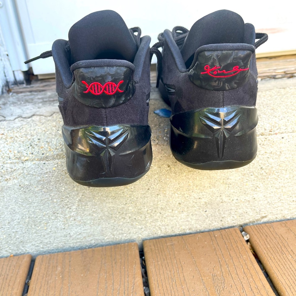 USED LIKE NEW in very good condition. Nike Kobe Bryan AD Black Mamba.